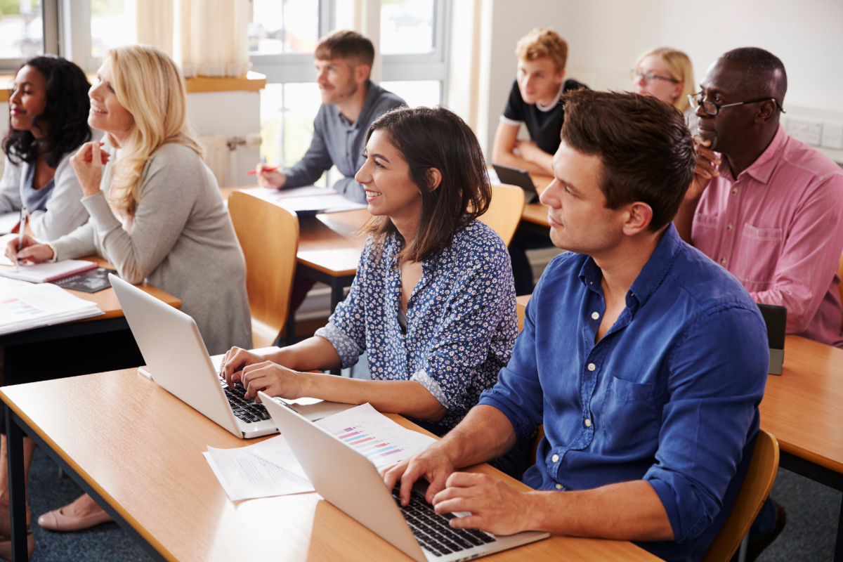 Validation des acquis de l'expérience collective pour les entreprise à l'UPEC